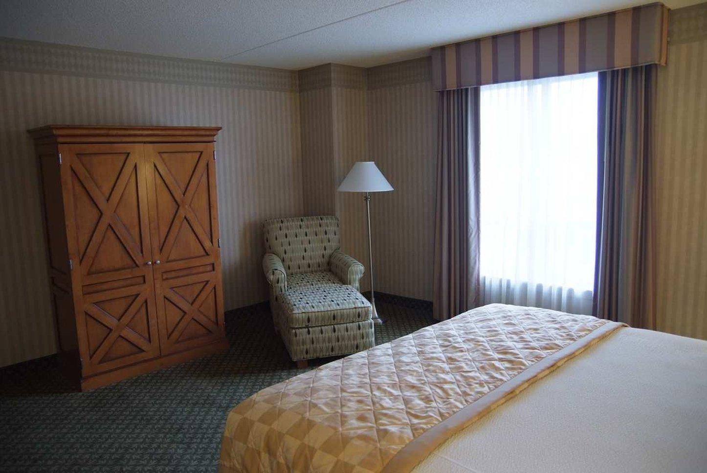 Embassy Suites Newark - Wilmington/South Buitenkant foto